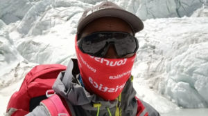 Cheruiyot taking a selfie while climbing Mount Everest