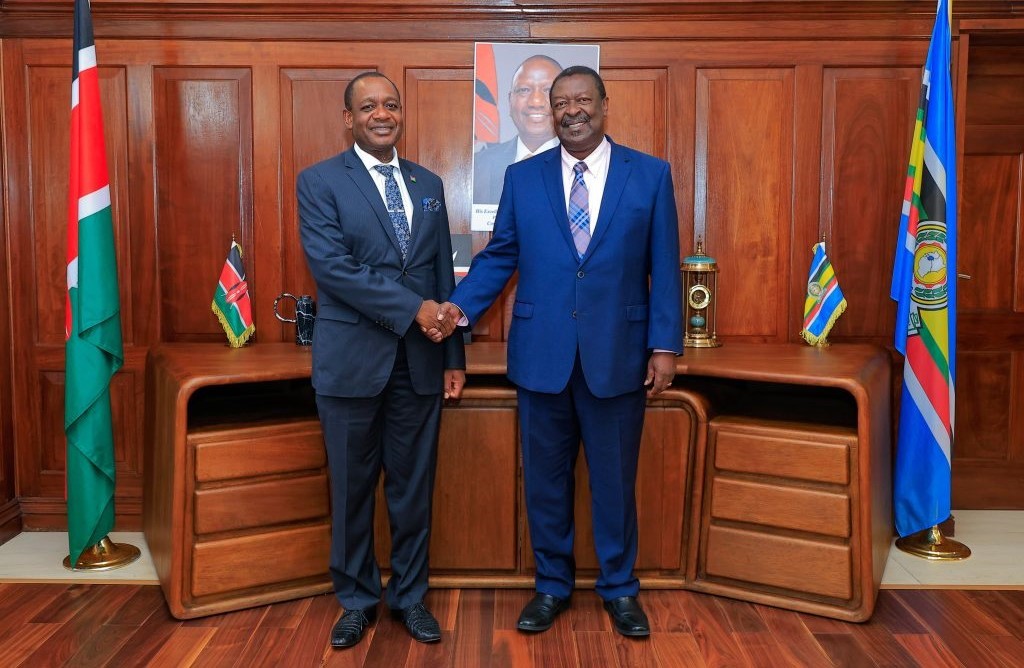 PCS and CS for the Ministry of Foreign and Diaspora Affairs, H.E. Dr. Musalia Mudavadi, held a meeting with Namibia’s Minister of International Relations and Cooperation, Hon. Dr. Peya Mushelenga on 6th May.